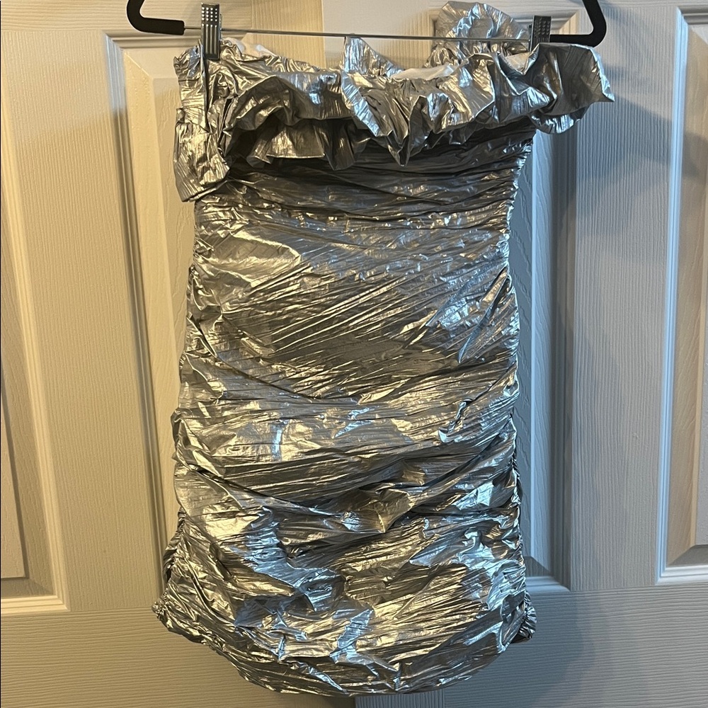 Zara Silver Ruffled Mini Dress - Picture 3 of 7